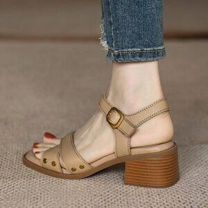 Summer new retro French thick-heeled sandals, women's exposed toe soft leather m